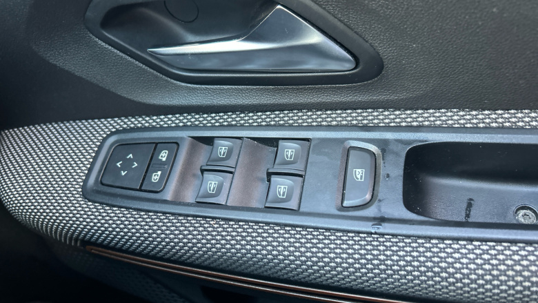 Dacia Sandero Stepway 1.0 TCe Comfort 5dr Petrol Hatchback